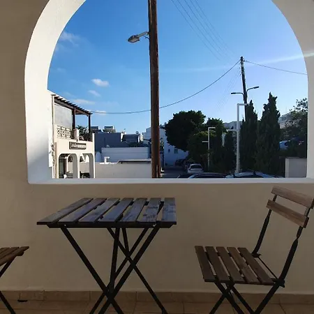 Km Lejlighed Fira (Santorini)